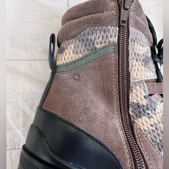 Gianni Bini Camo Lace Up Combat Chunky Heeled Boots Streetwear Gorpcore - 8.5 - Picture 5 of 8